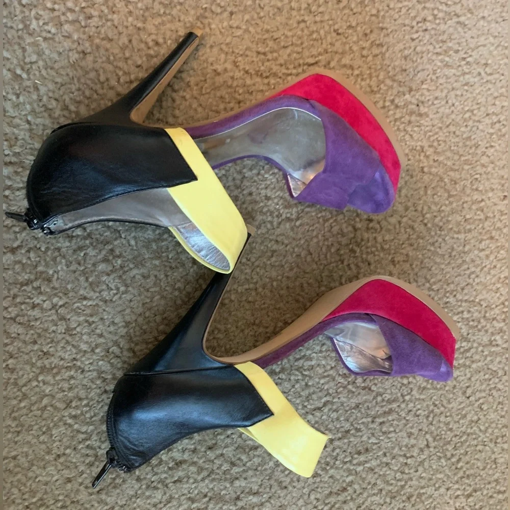 Eva & Zoe Platform Sandals
